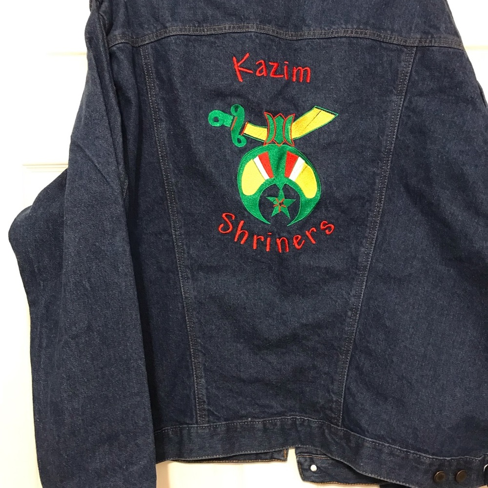 Wrangler Men’s Denim Jean Jacket 2X Shriners Kazim Shriners Logo Larry On Front
